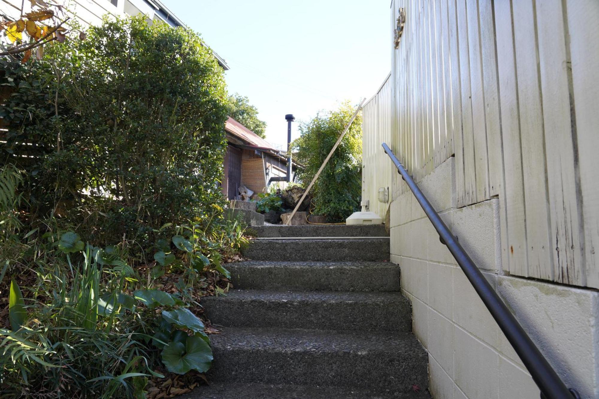 Gloce 葉山 囲炉裏付古民家ゲストハウス L Hayama Old Folk House With Sunken Hearth Bagian luar foto